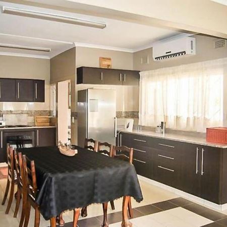 Bed and Breakfast Goodwillmanor à Durban Extérieur photo